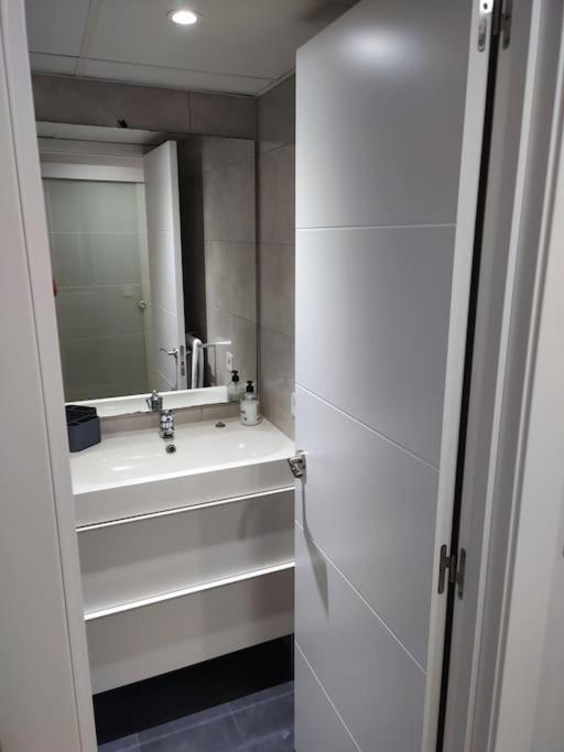 Sunny Guadalmina Apartment Marbella Zewnętrze zdjęcie